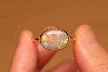 Load image into Gallery viewer, Floral Pattern Gem Crystal Opal Ring - 18k Gold