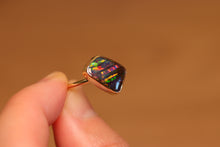 Load image into Gallery viewer, Stripy Boulder Opal Ring - 18k Gold
