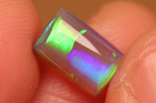 Load image into Gallery viewer, Dark Crystal Opal 1.44ct