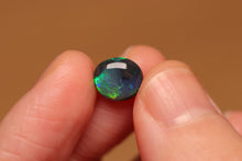 Load image into Gallery viewer, Black Opal 1.30ct - Gold