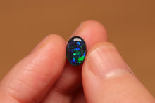 Load image into Gallery viewer, Black Opal 1.37ct - Gold