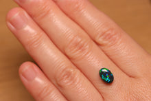 Load image into Gallery viewer, Black Opal 1.37ct - Gold