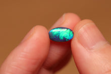 Load image into Gallery viewer, Black Opal 0.95ct - Gold