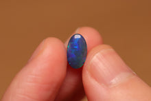 Load image into Gallery viewer, Black Opal 0.95ct - Gold
