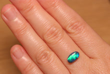 Load image into Gallery viewer, Black Opal 0.95ct - Gold