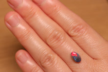 Load image into Gallery viewer, Dark Opal 0.80ct - Gold