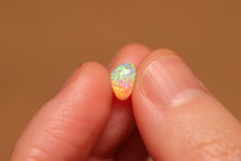 Load image into Gallery viewer, Crystal Opal 0.91ct