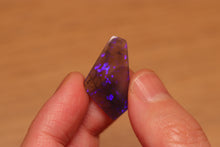 Load image into Gallery viewer, Black Crystal Opal 5.90ct