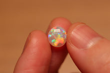 Load image into Gallery viewer, Crystal Opal 0.95ct