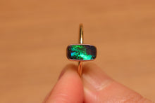 Load image into Gallery viewer, Flash Green Royal Blue Boulder Opal Ring - 18k Gold