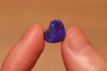 Load image into Gallery viewer, Heart Boulder Opal 2.2ct