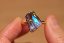 Load image into Gallery viewer, Elegant Red Stripes Boulder Opal Ring - 18k Rose Gold