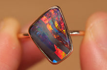 Load image into Gallery viewer, Elegant Red Stripes Boulder Opal Ring - 18k Rose Gold