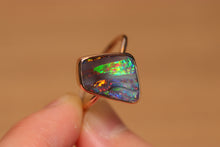 Load image into Gallery viewer, Elegant Red Stripes Boulder Opal Ring - 18k Rose Gold