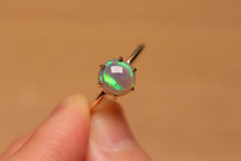 Load image into Gallery viewer, Cats Eye Green Crystal Prong Set Opal Ring - 9k Gold
