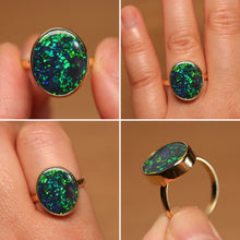 Load image into Gallery viewer, Gem Quality Floral Pattern Black Opal Ring - 18k Gold