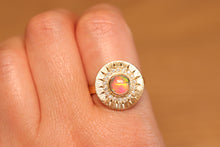 Load image into Gallery viewer, Sunray Halo Opal Ring - 18k Gold

