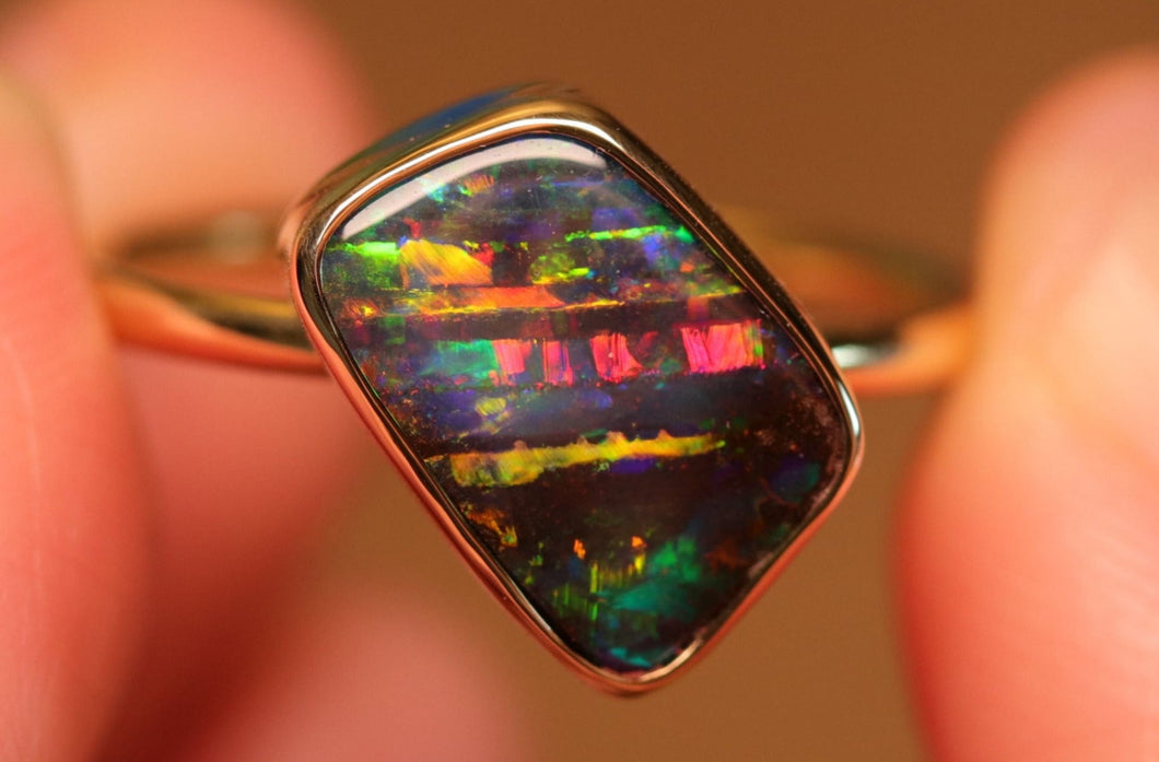 Stripy Boulder Opal Ring - 18k Gold