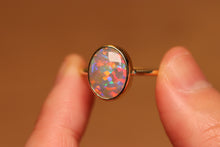Load image into Gallery viewer, Floral Patterned Gem Crystal Opal Ring - 18k Gold
