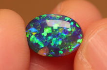 Load image into Gallery viewer, Black Opal 1.65ct - 18k Gold
