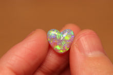 Load image into Gallery viewer, Crystal Opal 2.13ct - 18k Gold
