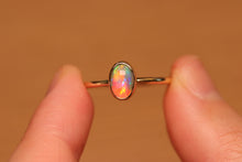 Load image into Gallery viewer, Rolling Flash Pinky Crystal Opal Ring - 18k Gold
