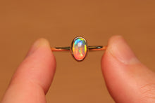 Load image into Gallery viewer, Rolling Flash Pinky Crystal Opal Ring - 18k Gold
