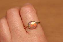 Load image into Gallery viewer, Flashy Orange Gold Crystal Opal Ring - 18k Gold
