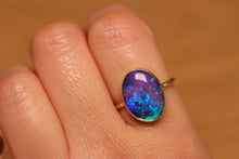 Load image into Gallery viewer, Blue Ocean Crystal Opal Ring (5.18ct) - 9k Gold
