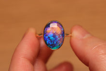 Load image into Gallery viewer, Blue Ocean Crystal Opal Ring (5.18ct) - 9k Gold

