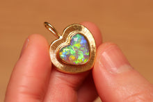 Load image into Gallery viewer, Sunray Love Crystal Opal Pendant - 18k Gold
