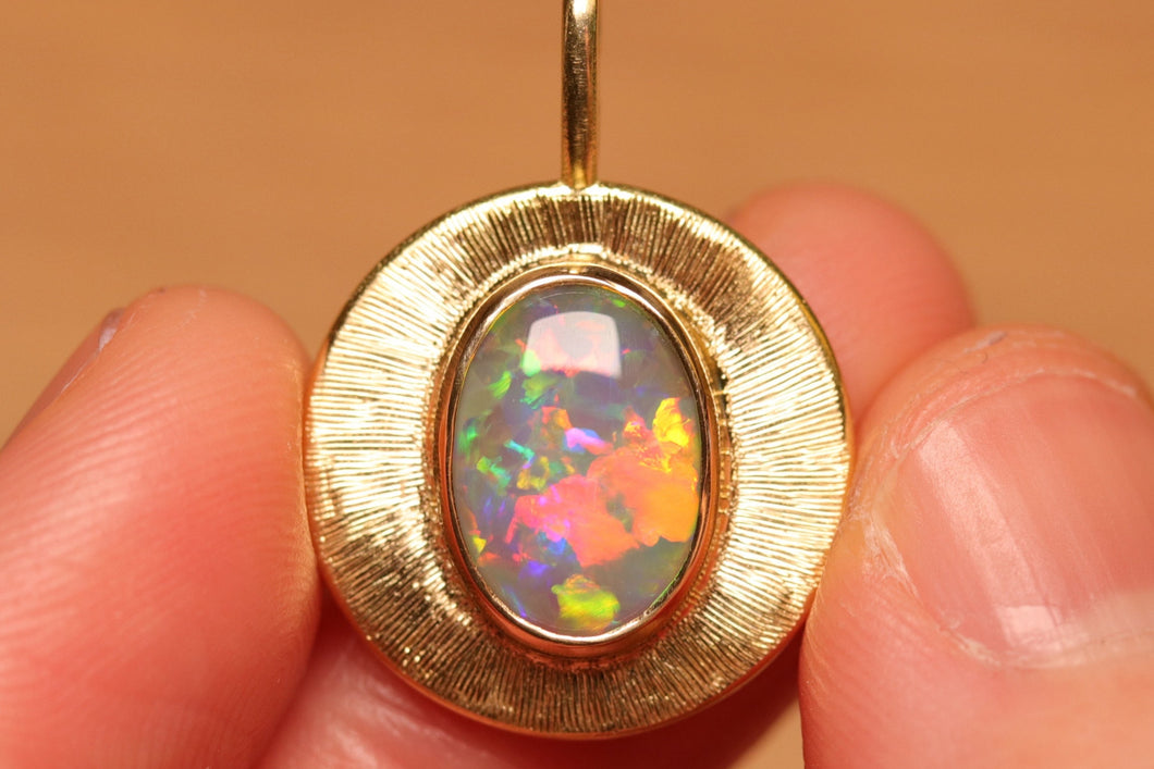 Sunray Pastel Crystal Opal Pendant - 18k Gold