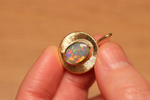 Load image into Gallery viewer, Sunray Pastel Crystal Opal Pendant - 18k Gold
