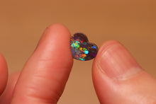 Load image into Gallery viewer, Heart Boulder Opal 1.3ct
