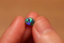 Load image into Gallery viewer, Boulder Opal 0.9ct
