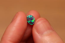 Load image into Gallery viewer, Boulder Opal 0.9ct
