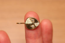 Load image into Gallery viewer, Star Family Diamond Charm - 18k Gold
