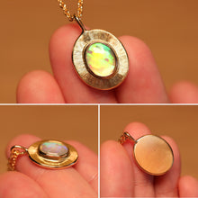 Load image into Gallery viewer, Sunray Flashy Opal Pendant - 18k Gold
