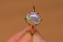 Load image into Gallery viewer, Stunning Green Crystal Opal Ring - 18k Rose Gold
