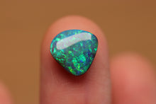 Load image into Gallery viewer, Boulder Opal 1.99ct
