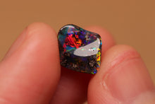 Load image into Gallery viewer, Boulder Opal 2.16ct
