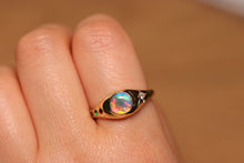 Load image into Gallery viewer, Crystal Opal Organic Signet Ring - 18k Gold
