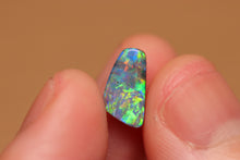 Load image into Gallery viewer, Boulder Opal 1.24ct
