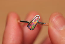 Load image into Gallery viewer, Cotton Candy Pipe Opal Ring D - Silver
