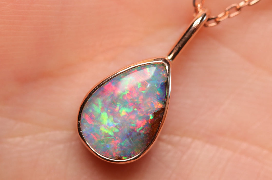 Pinky Drop-shaped Pipe Opal Pendant - 9k Rose Gold