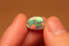Load image into Gallery viewer, Dark Opal 2.47ct
