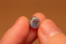 Load image into Gallery viewer, Black Opal 0.99ct
