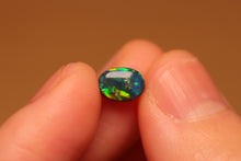 Load image into Gallery viewer, Black Opal 0.86ct

