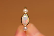 Load image into Gallery viewer, Two Accent Pearl Pastel Opal Ring - 18k Gold
